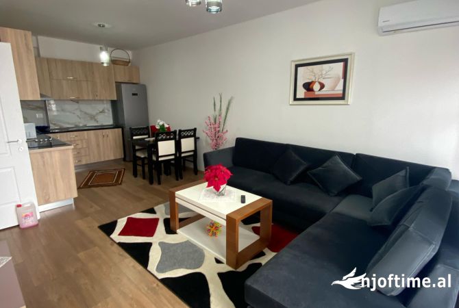 Shtepi ne shitje 2+1 ne Tirane - 130,000 Euro