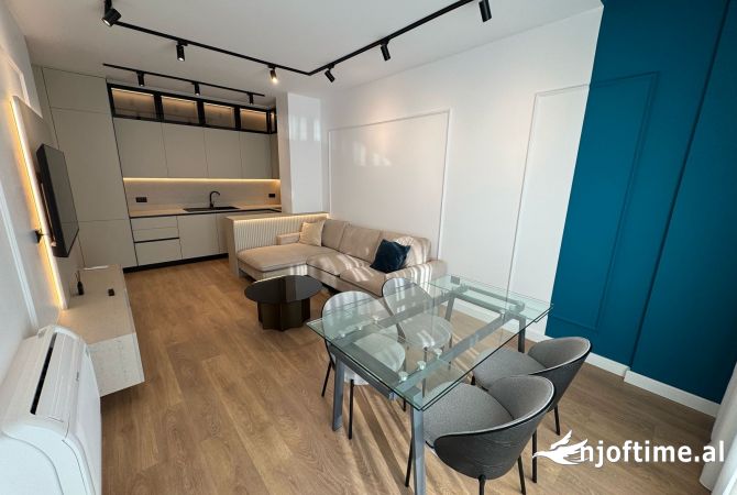Shtepi me qera Apartament ne Tirane, 1+1, Mobilimi E mobiluar, Pagesa 800  Euro.