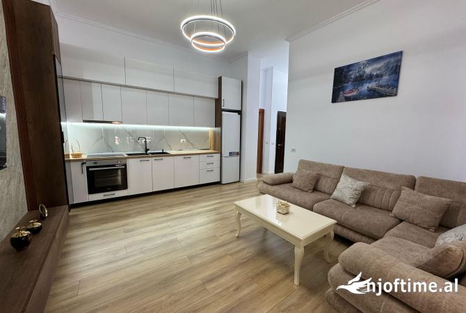 Shtepi ne shitje 2+1 ne Tirane - 145,000 Euro