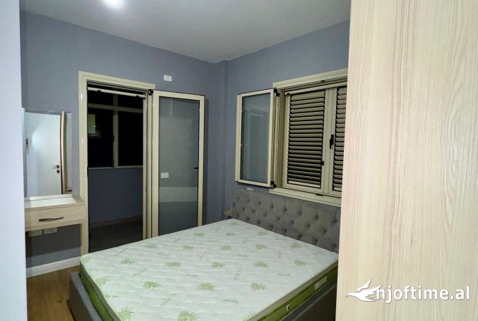 Shtepi me qera 1+1 ne Tirane - 35,000 Leke