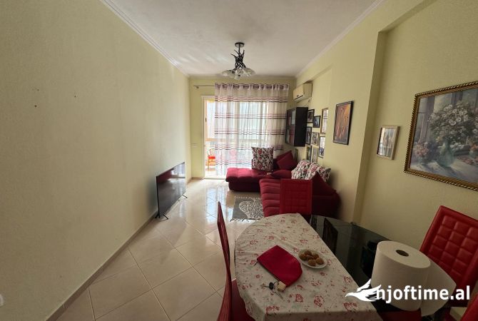 Apartment for sale in Tirana 1+1, Furnished