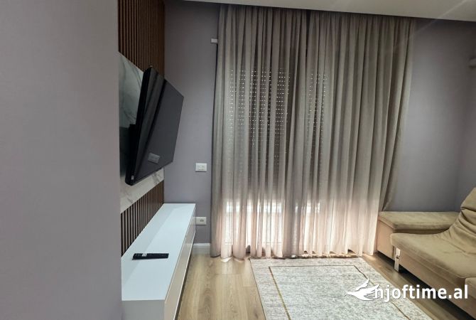 Shtepi me qera 1+1 ne Tirane - 550 Euro