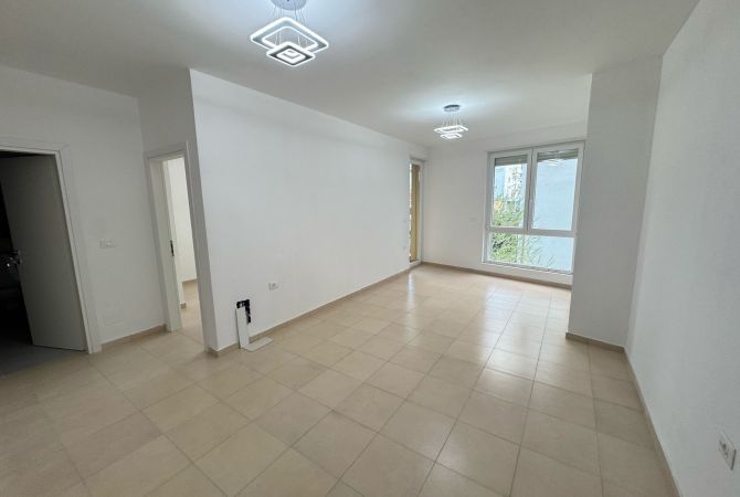 Shtepi me qera 1+1 ne Tirane - 350 Euro
