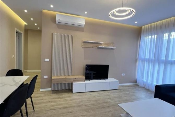 Shtepi me qera 1+1 ne Tirane - 570 Euro