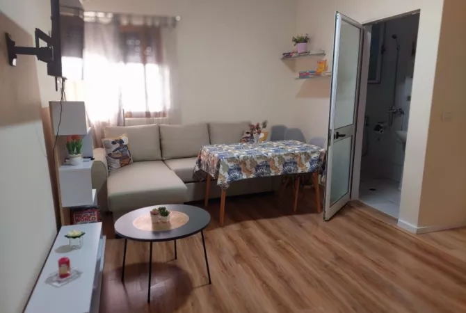 Shtepi me qera 1+1 ne Tirane - 600 Euro
