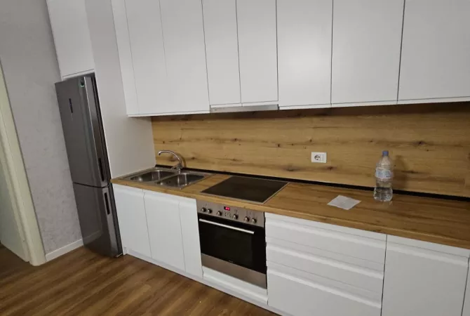 Shtepi me qera 1+1 ne Tirane - 600 Euro