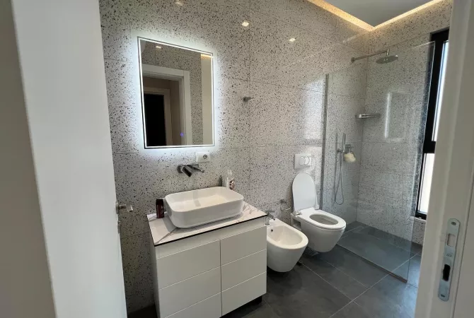 Shtepi me qera 1+1 ne Tirane - 500 Euro
