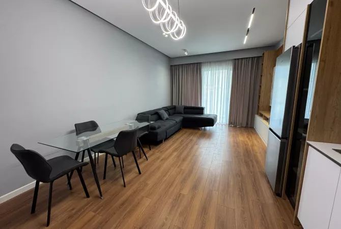 Shtepi me qera Apartament ne Tirane, 2+1, Mobilimi E mobiluar, Pagesa 800  Euro.