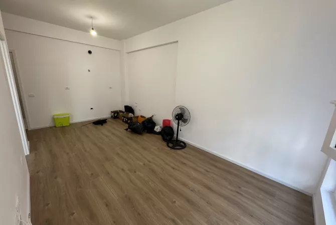 Shtepi ne shitje 1+1 ne Tirane - 68,000 Euro