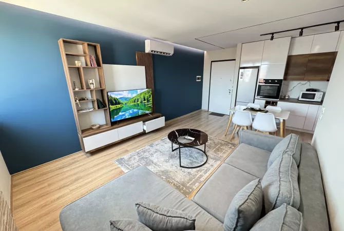 Shtepi me qera 2+1 ne Tirane - 60,000 Leke