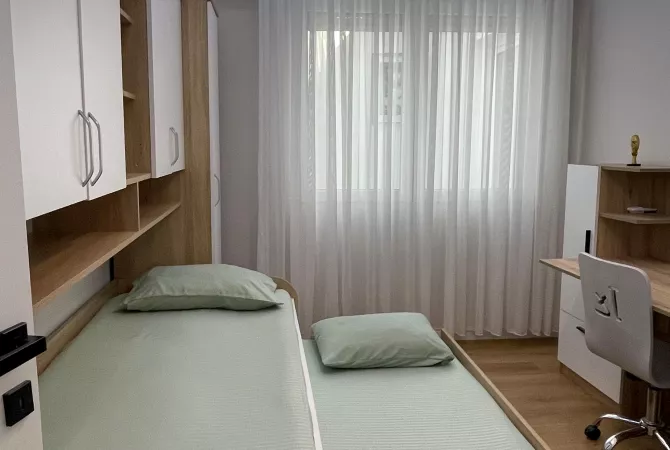 Shtepi me qera 2+1 ne Tirane - 850 Euro