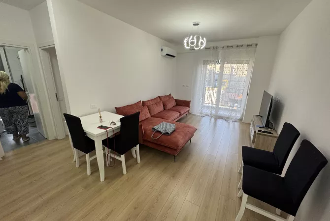 Shtepi me qera 1+1 ne Tirane - 600 Euro