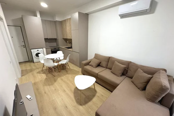 Jepet me qera 1+1 Ali Demi Kadiu 