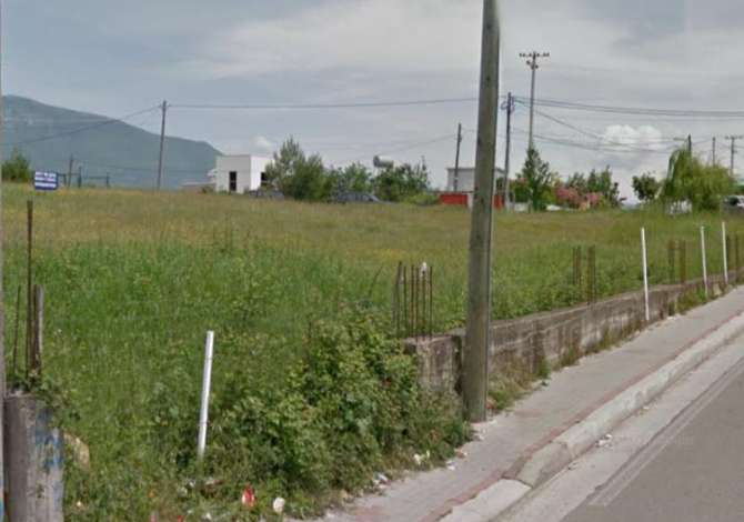Truall ose Toke ne Tirane - 37,300 Euro