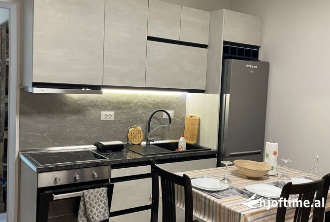 Shtepi me qera 1+1 ne Tirane - 600 Euro