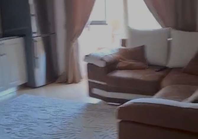 Shtepi ne shitje 1+1 ne Tirane - 80,000 Euro