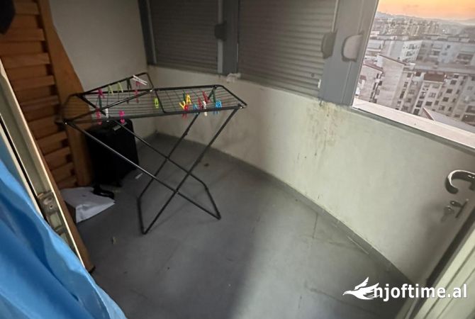 Shtepi me qera Apartament ne Tirane, 2+1, Mobilimi E mobiluar, Pagesa 500  Euro.