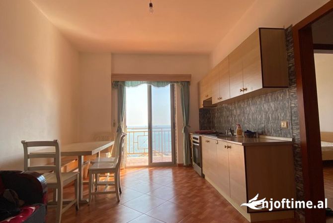 Shtepi ne shitje Apartament ne Lezhe, 2+1, Mobilimi E mobiluar, Pagesa 75,000  Euro.