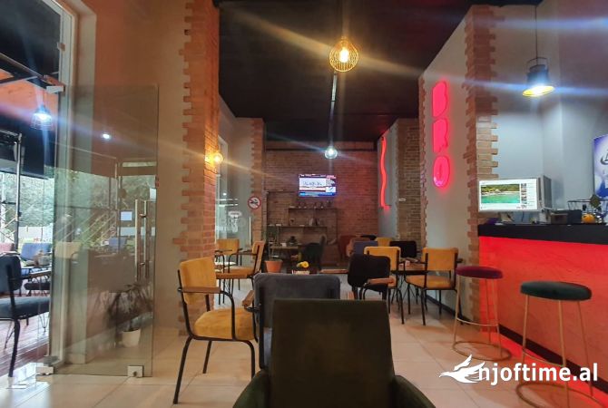 Ambient biznesi ne shitje 2+1 ne Tirane - 270,000 Euro