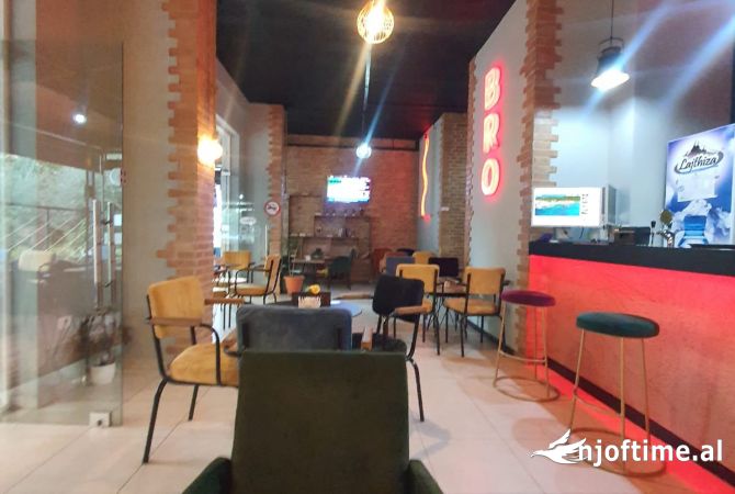 Ambient biznesi ne shitje 2+1 ne Tirane - 270,000 Euro