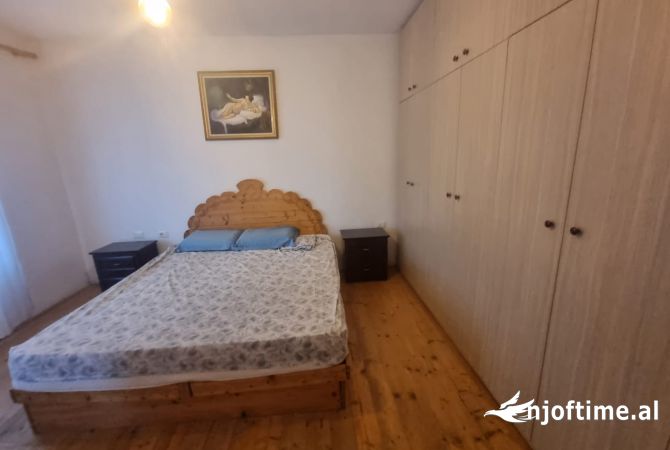 Shtepi me qera 2+1 ne Tirane - 500 Euro