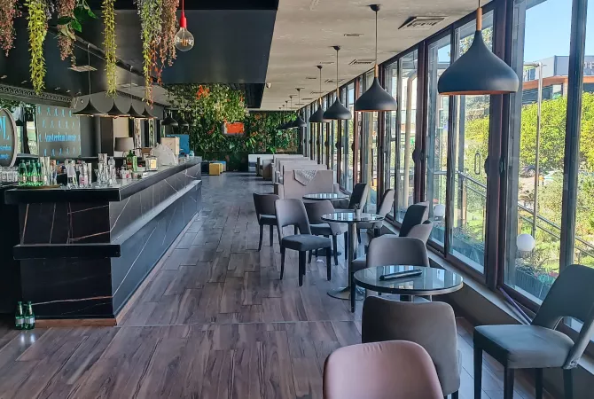 Business Property for Rent 2+1 in Tirana - 2,000 Euro