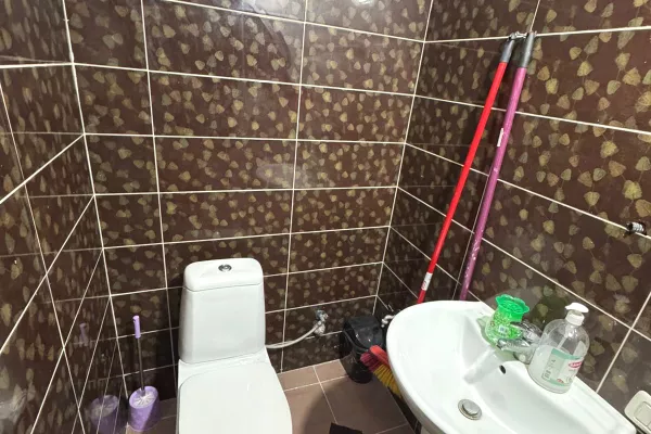 Zyre Me Qera Tek ish Tregu Elektrik 