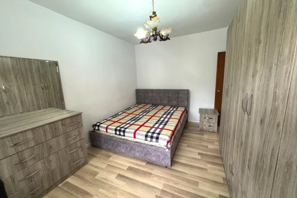 Shtepi me qera Apartament ne Tirane, 1+1, Mobilimi E mobiluar, Pagesa 48,000  Leke.