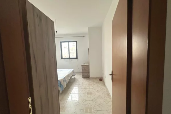 Shtepi me qera 2+1 ne Durres - 40,000 Leke