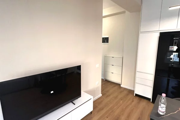 Shtepi me qera 1+1 ne Tirane - 450 Euro