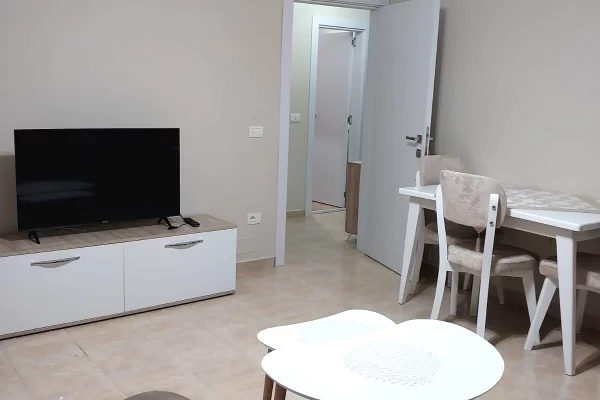 Shtepi me qera 1+1 ne Tirane - 500 Euro