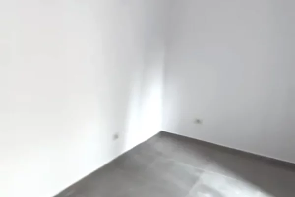 Ambient biznesi me qera 1+1 ne Tirane - 300 Euro