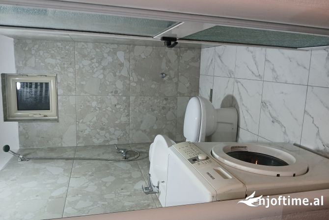 Shtepi me qera Shtepi Private ne Durres, 1+1, Mobilimi E mobiluar, Pagesa 210  Euro.