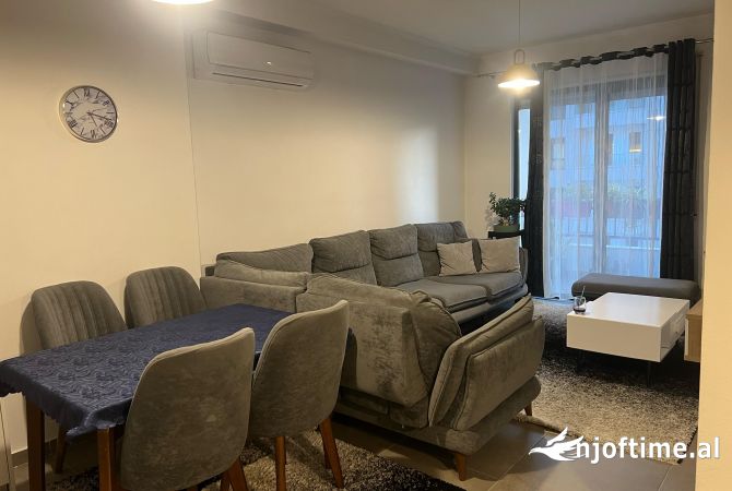Shtepi me qera 1+1 ne Tirane - 400 Euro