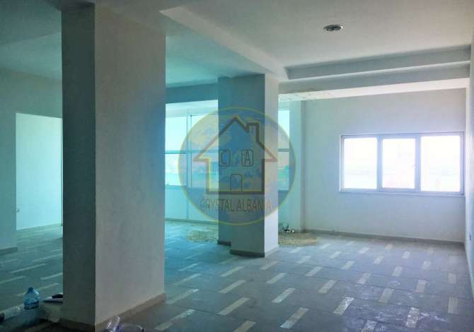 Ambient biznesi ne shitje 1+1 ne Durres - 55,000 Euro