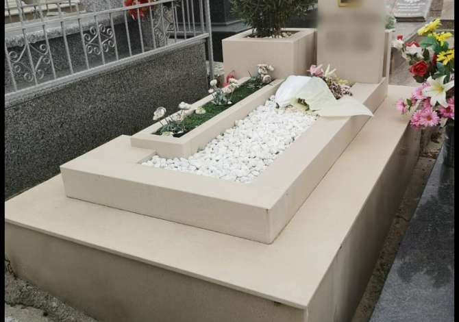 Servizi Funebri a Tirana - 60,000 Leke