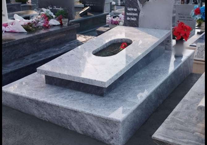 Funeral Agent  in Tirana - 70,000 Leke