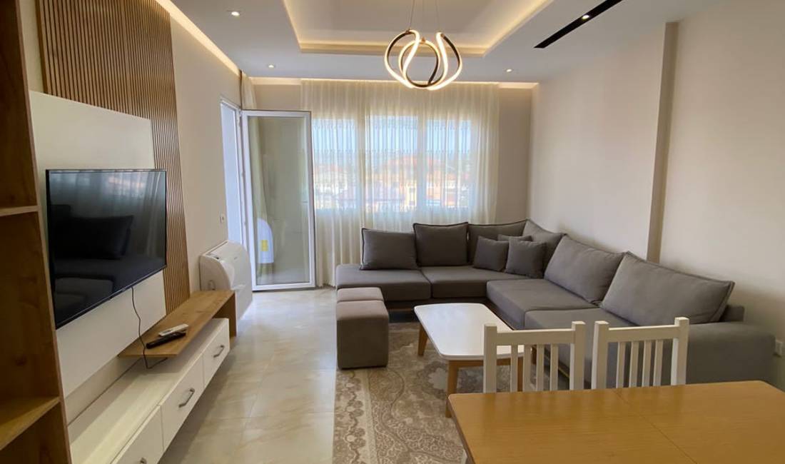 Shtepi me qera Apartament ne Tirane, 2+1, Mobilimi E mobiluar, Pagesa 500  Euro.