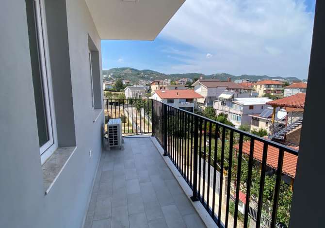 Shtepi me qera Apartament ne Tirane, 2+1, Mobilimi E mobiluar, Pagesa 500  Euro.