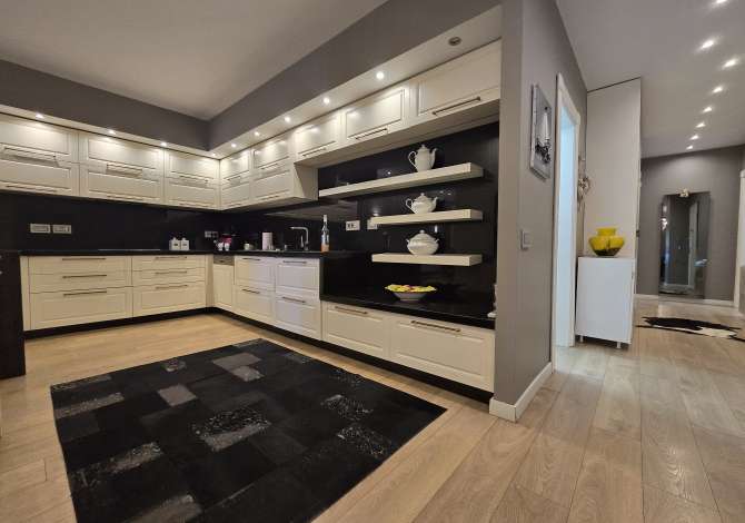 Shtepi me qera Apartament ne Tirane, 2+1, Mobilimi E mobiluar, Pagesa 1,500  Euro.