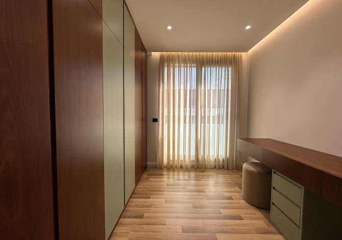 Shtepi me qera Apartament ne Tirane, 2+1, Mobilimi E mobiluar, Pagesa 1,500  Euro.