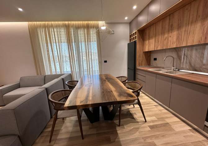 Casa in affitto 2+1 a Tirana - 1,500 Euro