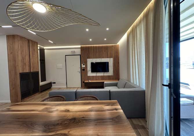 Casa in affitto 2+1 a Tirana - 1,500 Euro