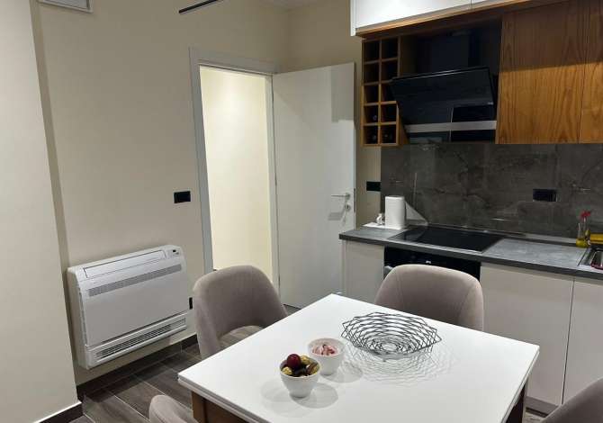 Shtepi me qera 1+1 ne Tirane - 750 Euro