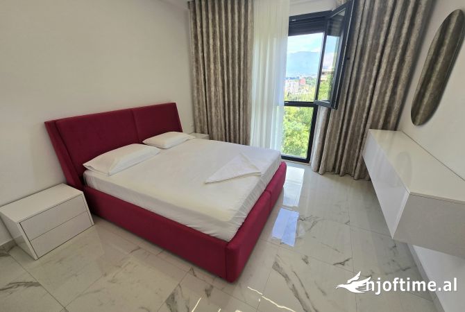 Shtepi me qera Apartament ne Tirane, 1+1, Mobilimi E mobiluar, Pagesa 650  Euro.