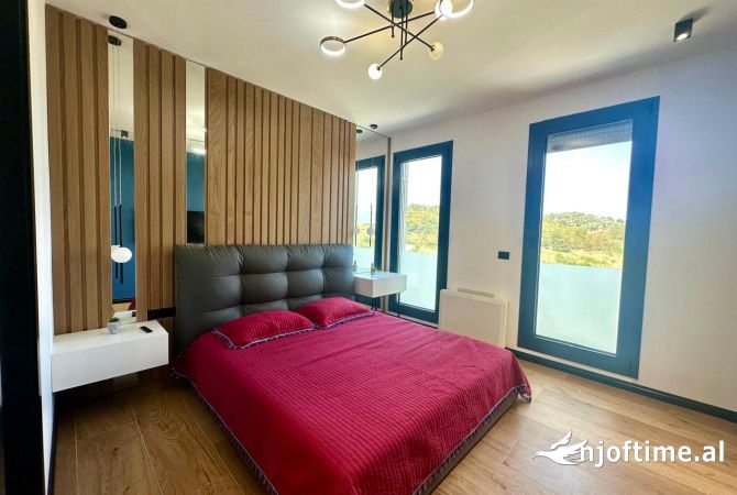 Shtepi me qera Apartament ne Tirane, 3+1, Mobilimi E mobiluar, Pagesa 1,900  Euro.