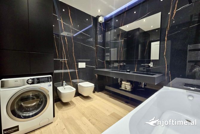 Shtepi me qera Apartament ne Tirane, 3+1, Mobilimi E mobiluar, Pagesa 1,900  Euro.