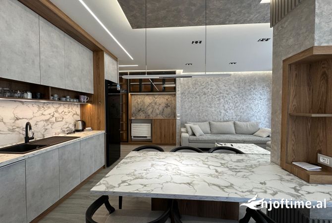 Shtepi me qera Apartament ne Tirane, 2+1, Mobilimi E mobiluar, Pagesa 1,500  Euro.