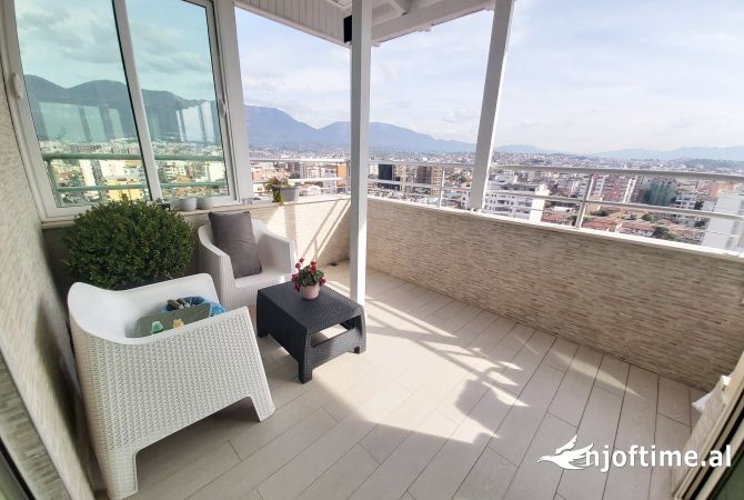 Shtepi me qera Apartament ne Tirane, 2+1, Mobilimi E mobiluar, Pagesa 1,000  Euro.