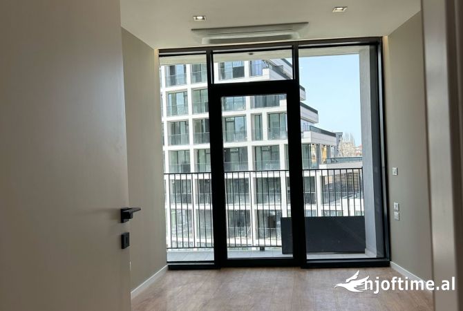 Ambjent Biznesi 2+1+2+ Verande me Qira tek Rezidenca Lake View (ID Z20032566) 